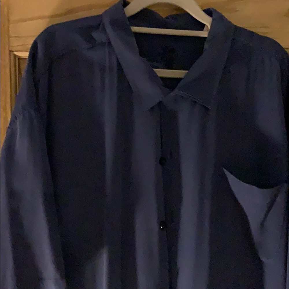 Tommy Bahama 100% Silk